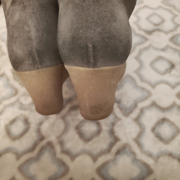 J. Crew Factory Italian Leather Gray Ankle Boots Size 6 - Picture 4 of 7